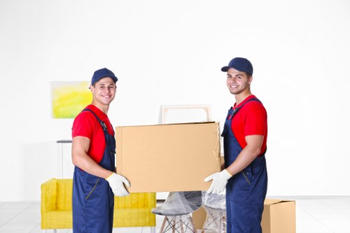 Removal truck hire with local parking and access planning in Uxbridge