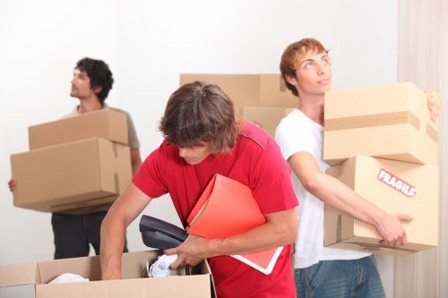 Careful unpacking support for a family settling into a new home